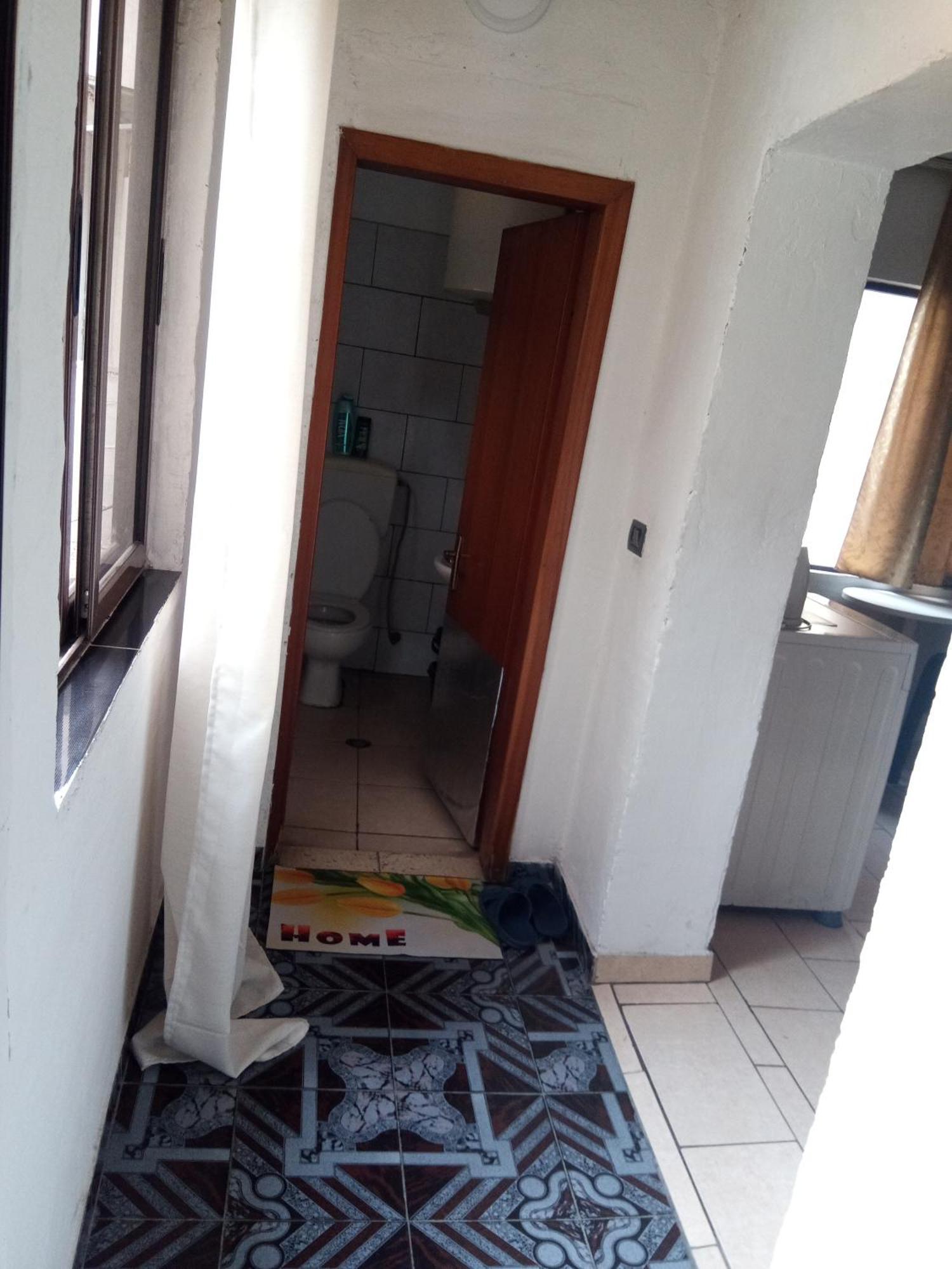 Homestay Private Flat In House 17 Tirana